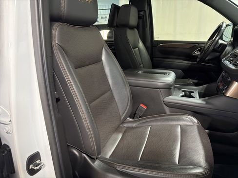 Used 2021 Chevrolet Tahoe High Country w/ Premium Package image 23