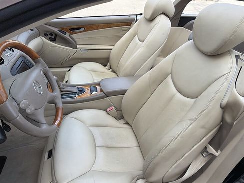 Used 2005 Mercedes-Benz SL 500 image 11