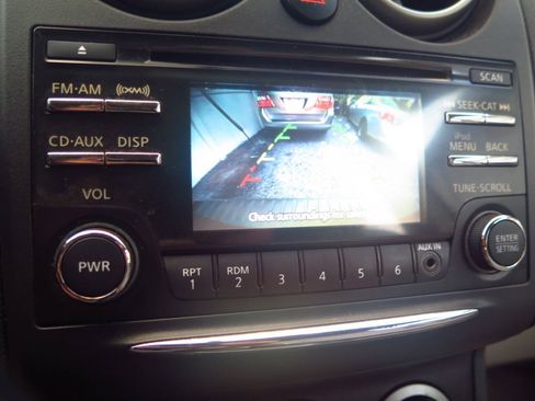 Used 2012 Nissan Rogue S w/ Special Edition Pkg AWD/4WD image 8
