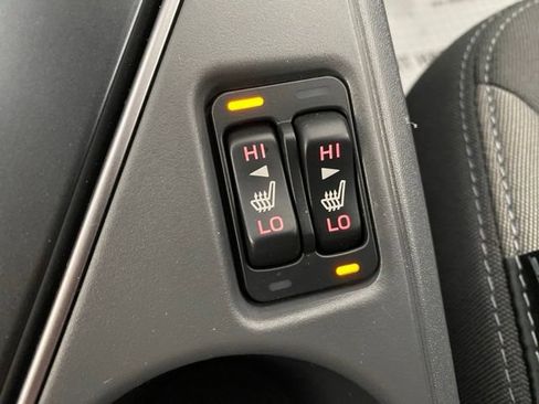 Certified 2025 Subaru Crosstrek 2.5i Premium AWD/4WD image 19