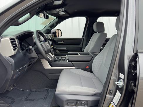 Used 2025 Toyota Tundra SR5 image 16