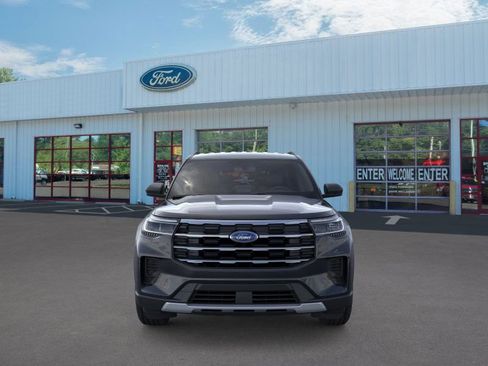Used 2025 Ford Explorer Active image 6