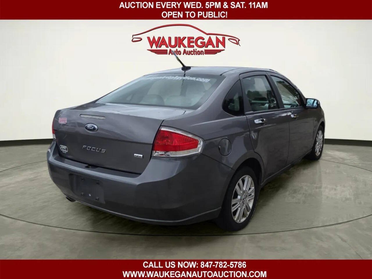 Used 2010 Ford Focus SEL FWD image 5