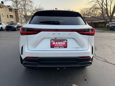 Used 2025 Lexus NX 350h AWD w/ Premium Package image 13