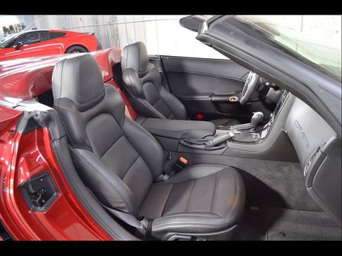 Used 2012 Chevrolet Corvette Grand Sport w/ 2LT Preferred Equipment Group RWD image 19