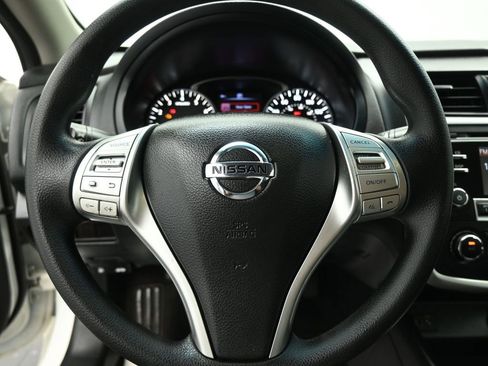 Used 2017 Nissan Altima 2.5 S w/ Power Driver Seat Package image 13