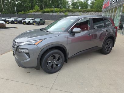 New 2026 Nissan Rogue SV w/ Cold Weather Package
