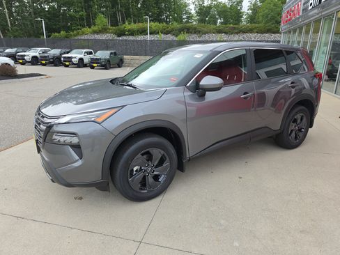 New 2026 Nissan Rogue SV w/ Cold Weather Package AWD/4WD image 1