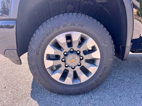 New 2026 Chevrolet Silverado 2500 Custom w/ Custom Value Package image 11