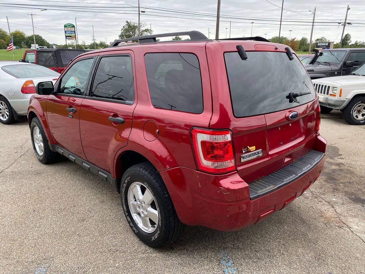 Used 2010 Ford Escape XLT FWD image 5