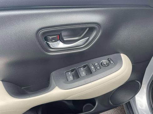 Certified 2023 Honda HR-V LX image 15