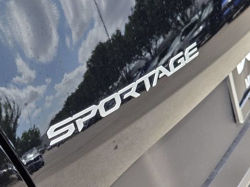 New 2026 Kia Sportage EX FWD image 8