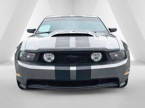 Used 2010 Ford Mustang GT Premium RWD image 2