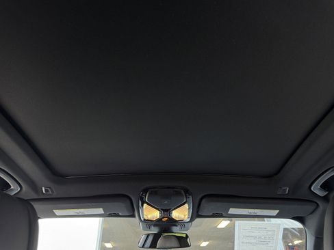 Used 2022 BMW X5 xDrive40i w/ M Sport Package image 4