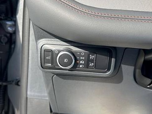 New 2026 Ford Explorer Active w/ Active Comfort Package image 17