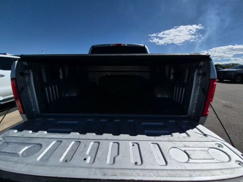 Used 2015 Ford F150 XLT image 35