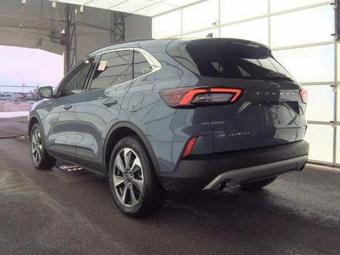 Used 2025 Ford Escape Platinum image 2