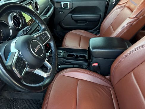 Used 2022 Jeep Wrangler Unlimited Rubicon 4xe image 9