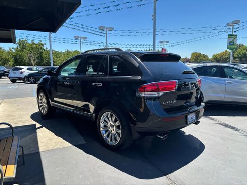 Used 2015 Lincoln MKX AWD w/ Equipment Group 101A image 5
