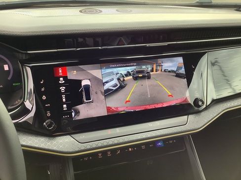 Used 2025 Jeep Wagoneer S Limited image 18