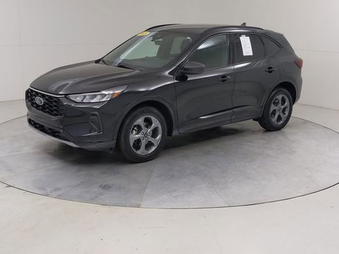 Certified 2023 Ford Escape ST-Line w/ Tech Pack #1 image 19