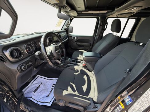 Used 2021 Jeep Wrangler Unlimited Sport w/ Sun And Sound Package AWD/4WD image 17