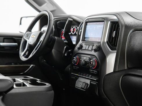 Used 2022 Chevrolet Silverado 1500 LT RWD image 22