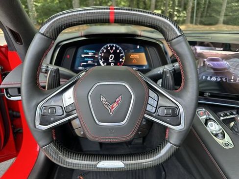 Used 2024 Chevrolet Corvette Z06 w/ Z07 Performance Package RWD image 32
