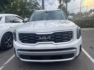 Used 2025 Kia Telluride S FWD video 2