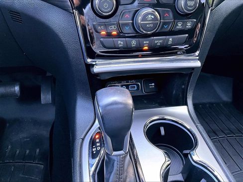 Used 2020 Jeep Grand Cherokee Altitude AWD/4WD image 27