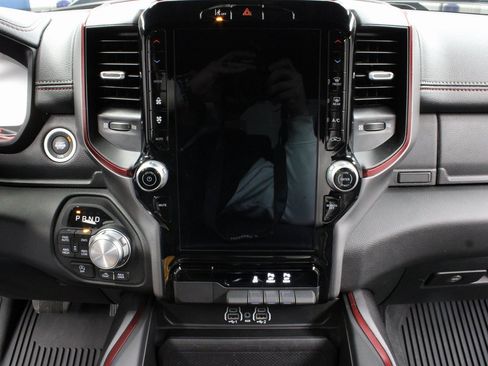 Used 2025 RAM 1500 Rebel image 12
