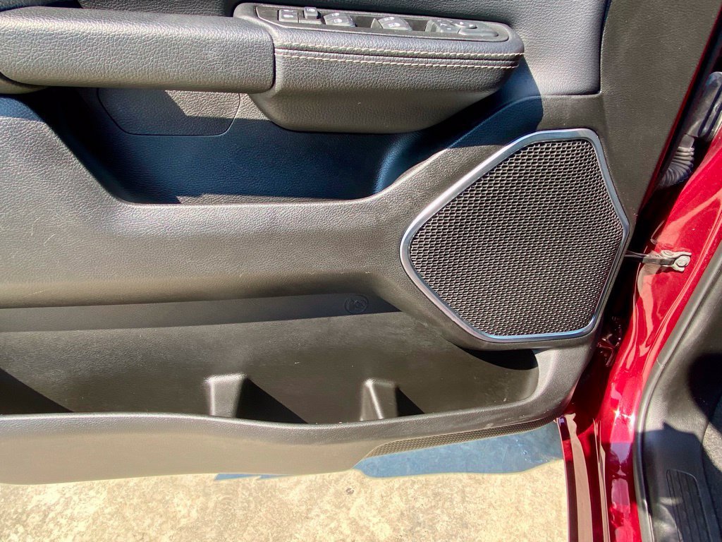 Used 2026 RAM 1500 Laramie AWD/4WD image 14