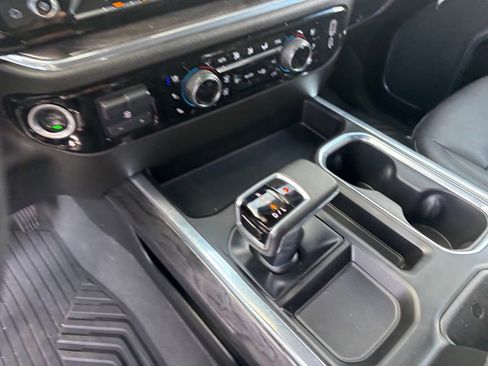 Certified 2025 Chevrolet Silverado 1500 LTZ w/ LTZ Premium Texas Edition AWD/4WD image 15