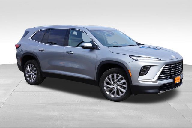 Used 2026 Buick Enclave Preferred AWD/4WD image 2