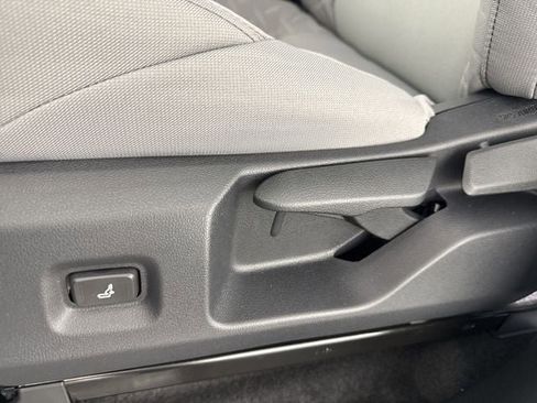 New 2025 Toyota Tacoma SR5 image 17