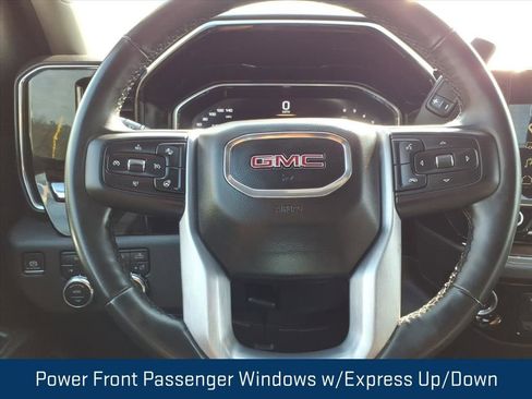 Certified 2025 GMC Sierra 1500 SLT image 10