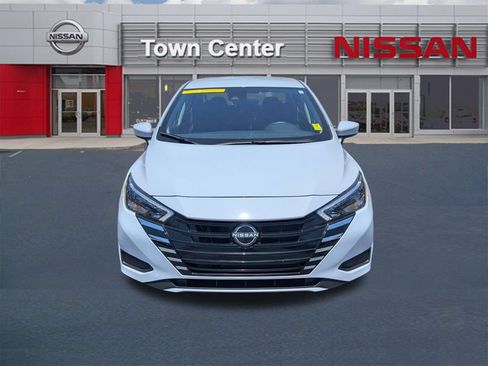 Certified 2025 Nissan Versa SV FWD image 2