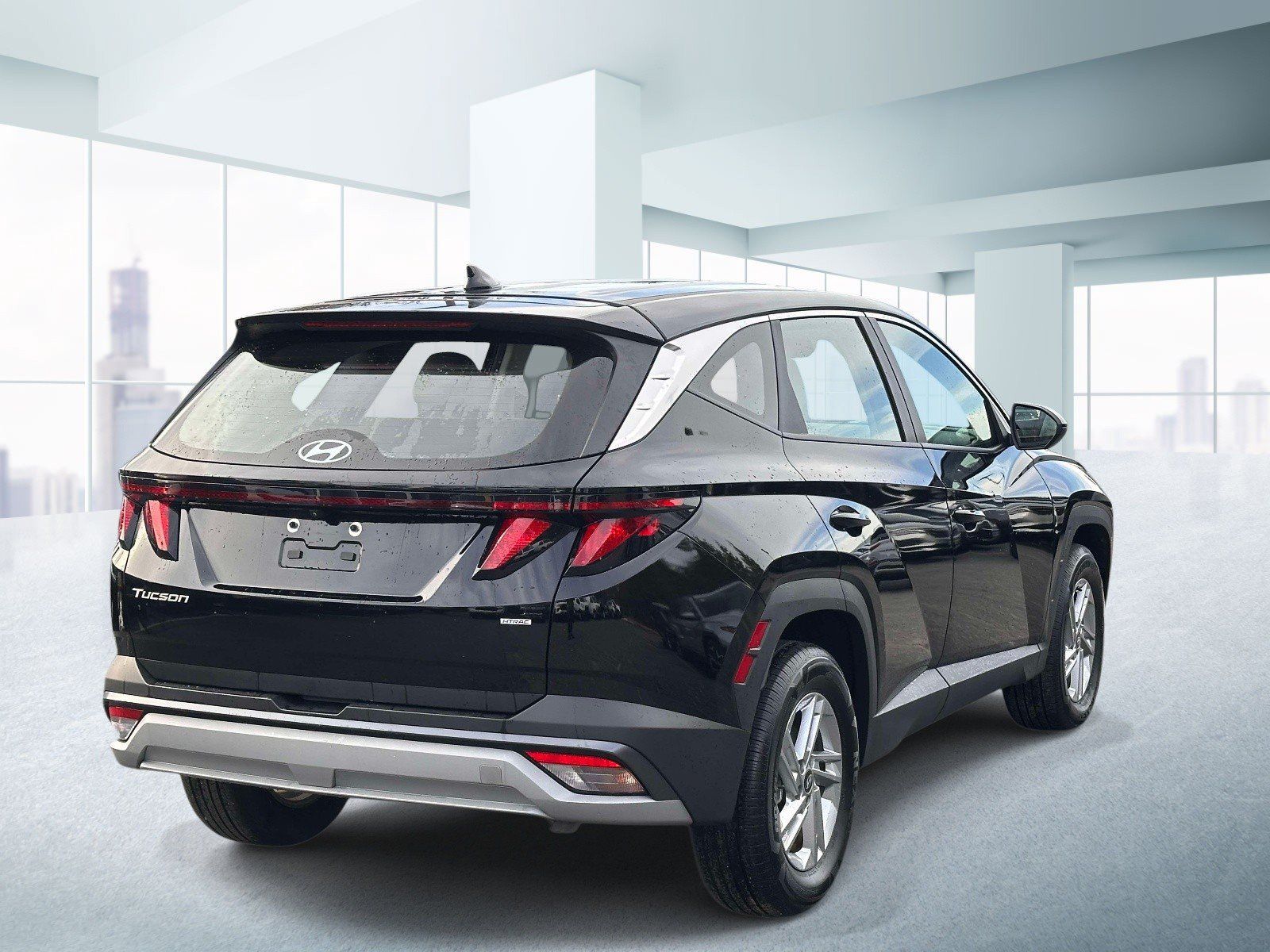 Used 2025 Hyundai Tucson SE AWD/4WD image 4