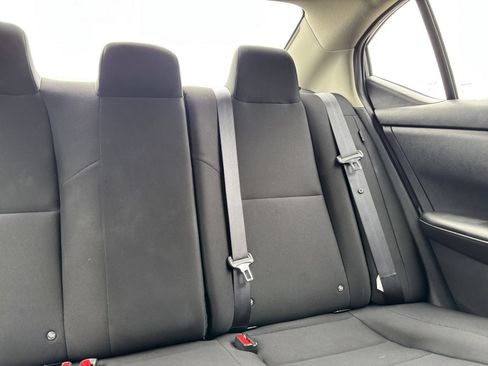 Used 2025 Nissan Sentra S FWD image 36