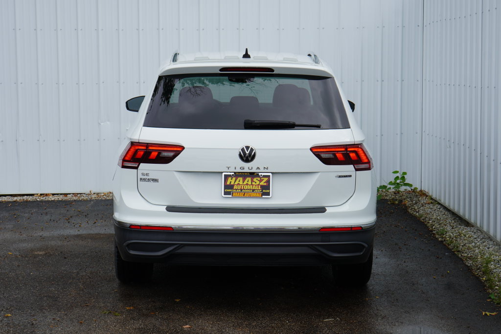 Used 2022 Volkswagen Tiguan SE AWD/4WD image 5
