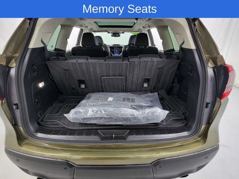 Used 2025 Subaru Ascent Touring AWD/4WD image 20