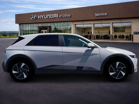 New 2026 Hyundai Ioniq 5 SE RWD image 9