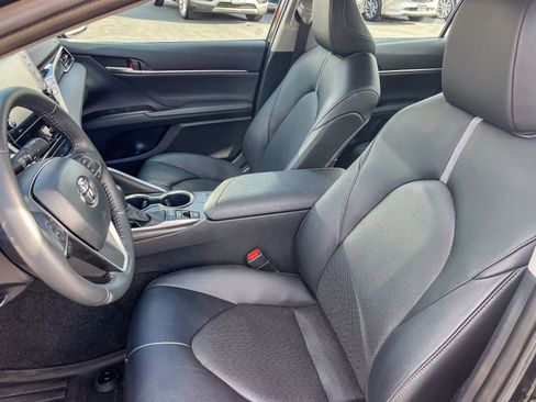 Used 2024 Toyota Camry XLE image 14