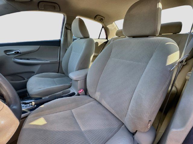 Used 2010 Toyota Corolla LE w/ All Weather Guard Pkg FWD image 18