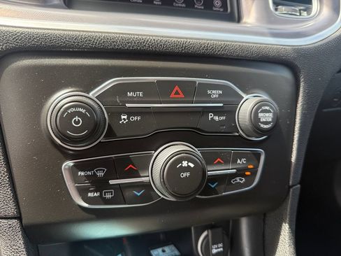 Used 2021 Dodge Charger SXT w/ Cold Weather Package RWD image 16