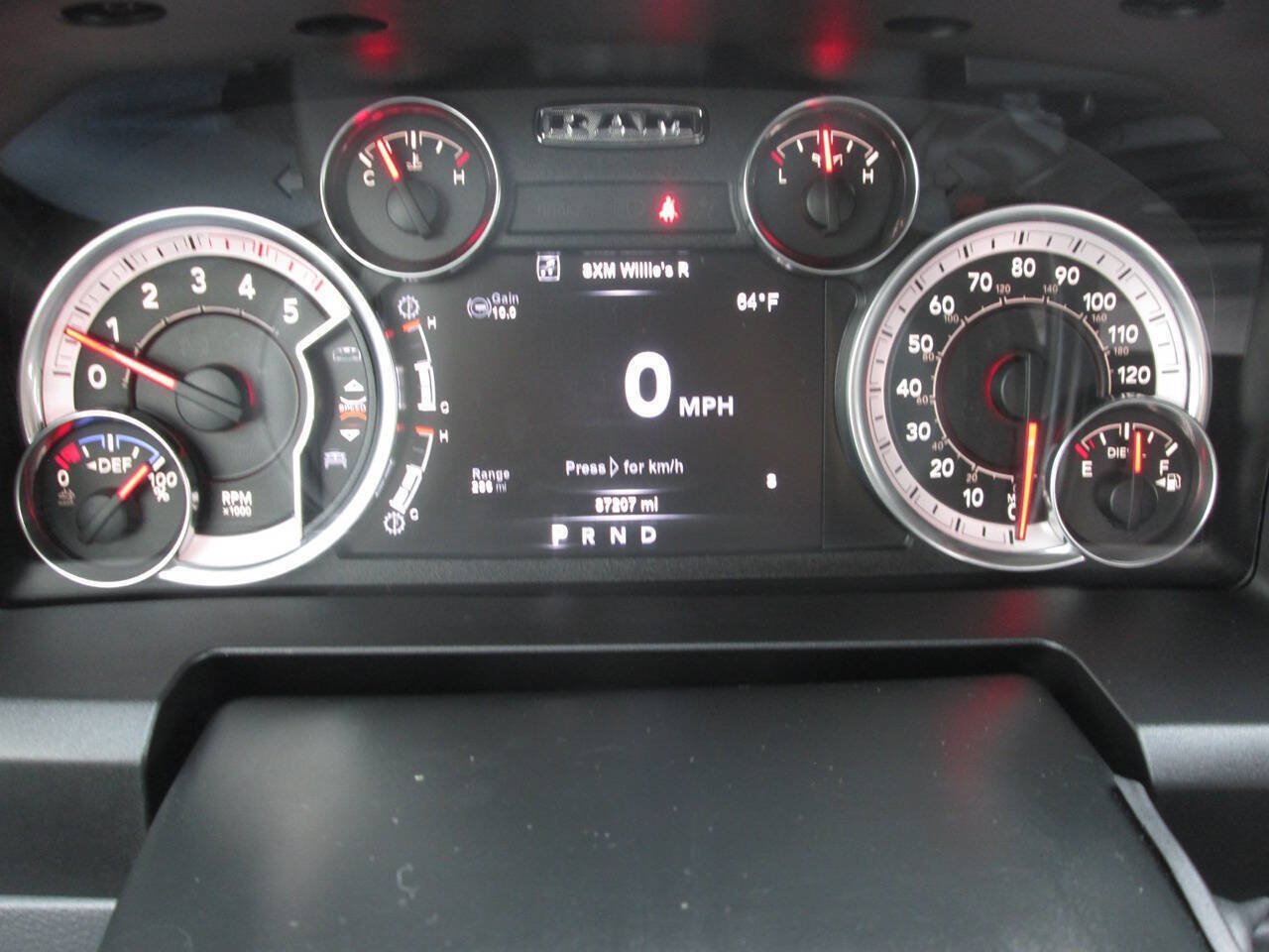 Used 2018 RAM 3500 Big Horn AWD/4WD image 11