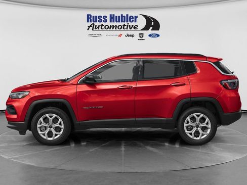 Used 2026 Jeep Compass Limited AWD/4WD image 6