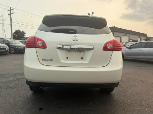 Used 2011 Nissan Rogue S FWD image 4