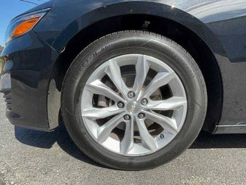 Used 2023 Chevrolet Malibu LT FWD image 9
