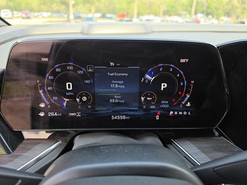 Used 2025 Chevrolet Tahoe LT AWD/4WD image 38